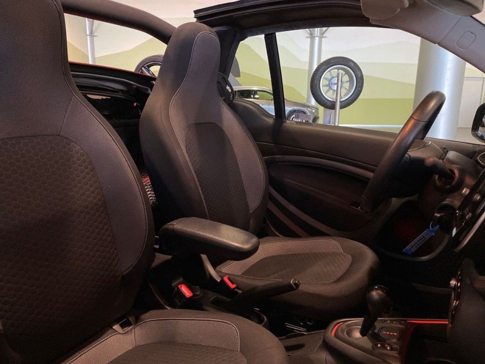 smart Fortwo Cabrio usata a Rimini (14)