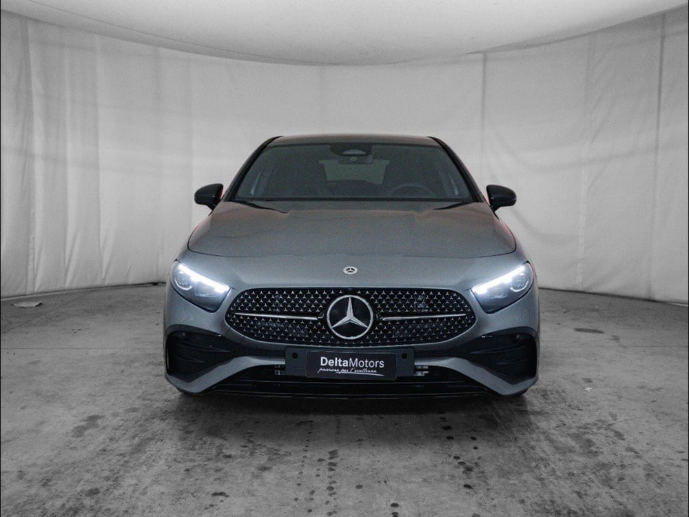 Mercedes-Benz Classe A Sedan nuova a Macerata (5)