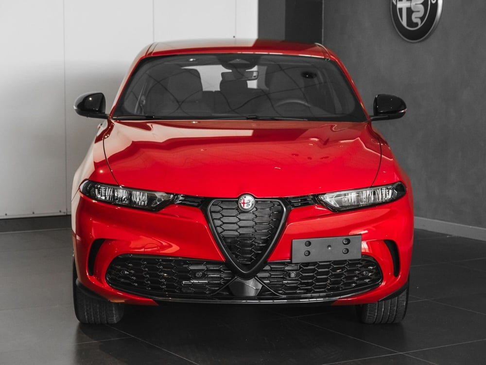 Alfa Romeo Tonale nuova a Prato (3)