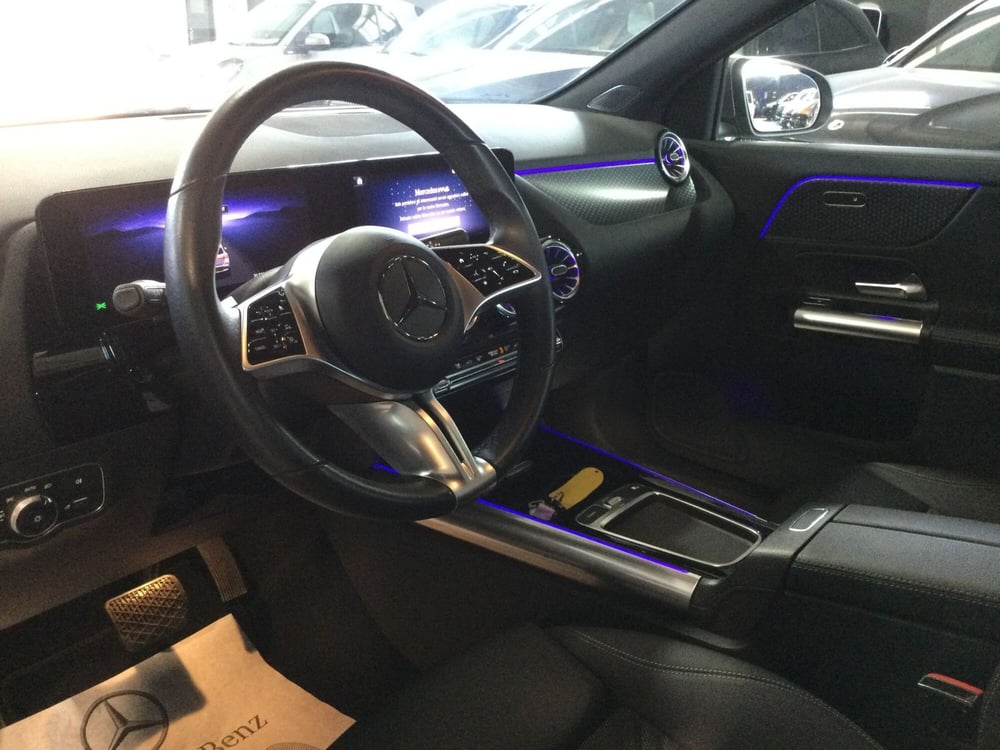 Mercedes-Benz EQA usata a Salerno (10)