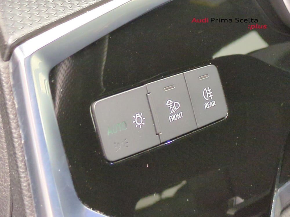 Audi Q3 Sportback usata a Avellino (20)