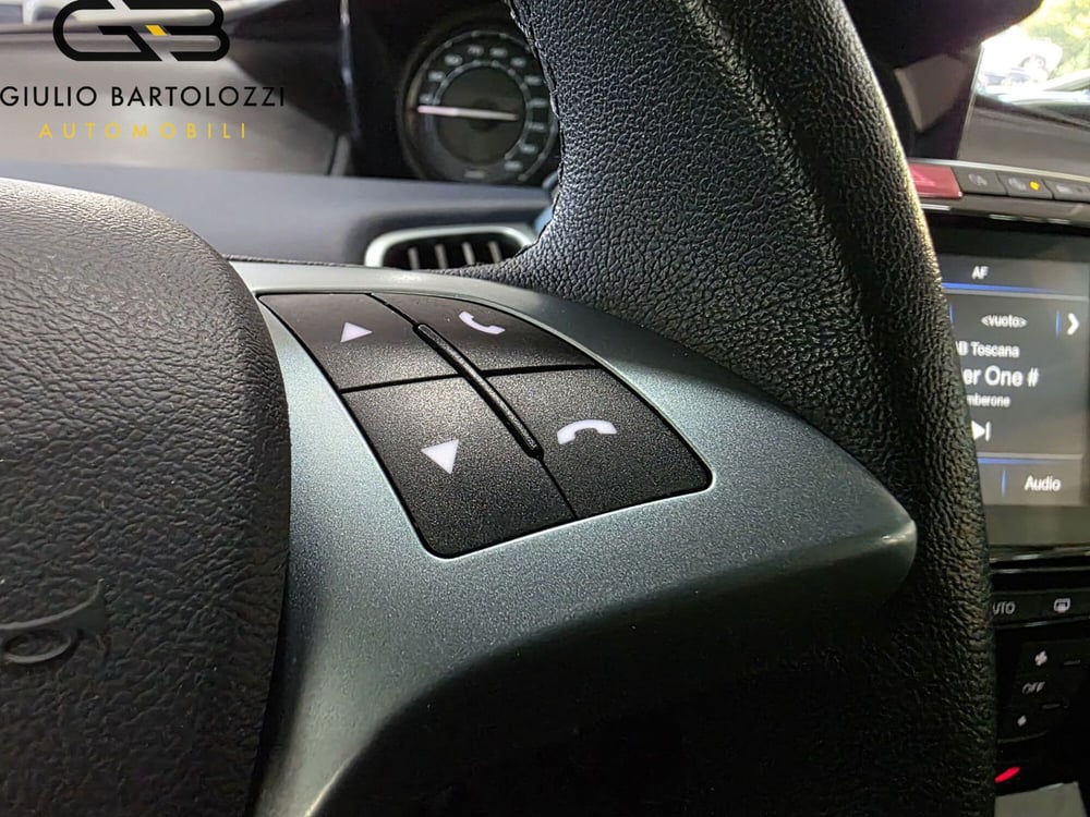 Lancia Ypsilon usata a Prato (15)
