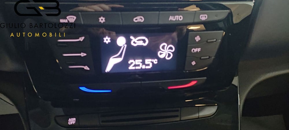 Lancia Ypsilon usata a Prato (8)