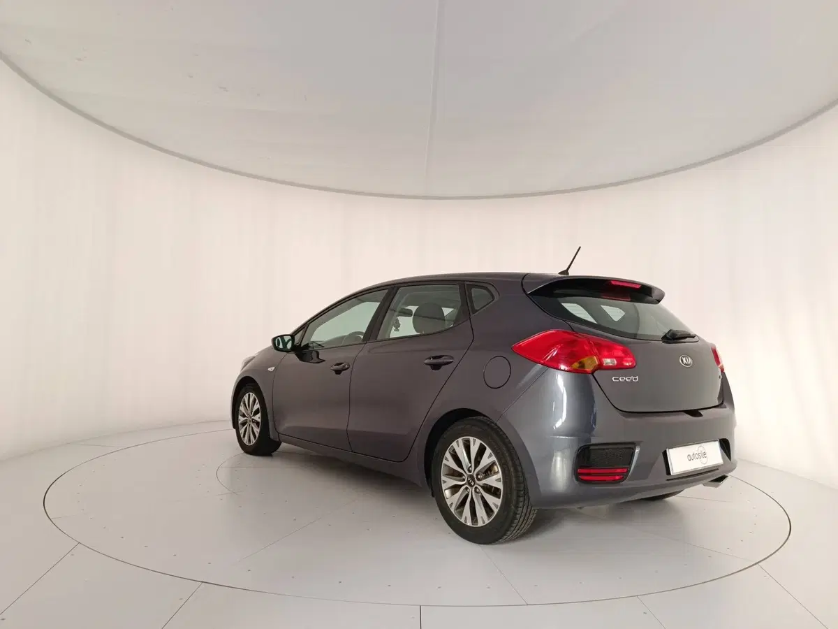 Kia cee'd Sport Wagon usata a Treviso (4)
