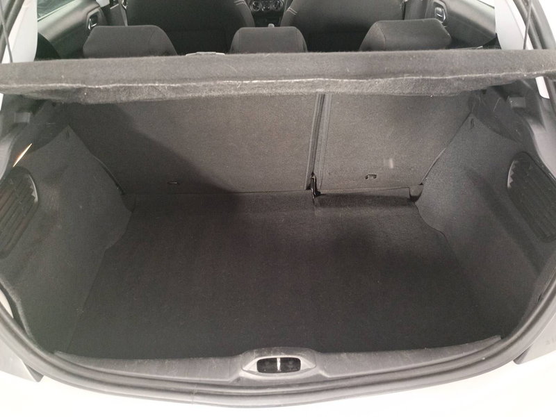 Peugeot 208 usata a Treviso (19)