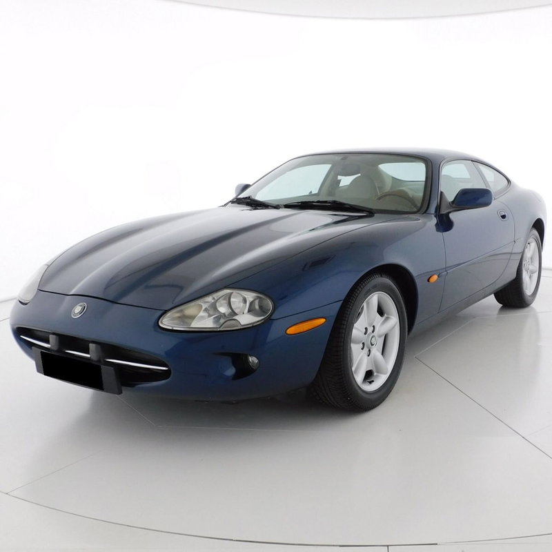 Jaguar XK usata a Perugia