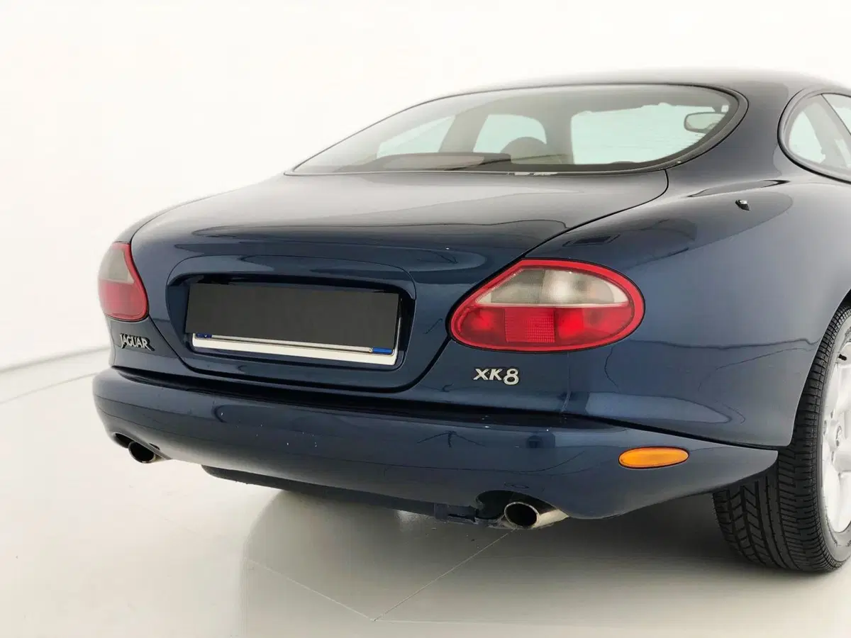 Jaguar XK usata a Perugia (10)