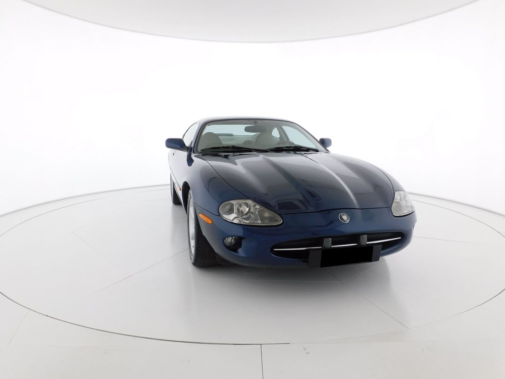 Jaguar XK usata a Perugia (5)