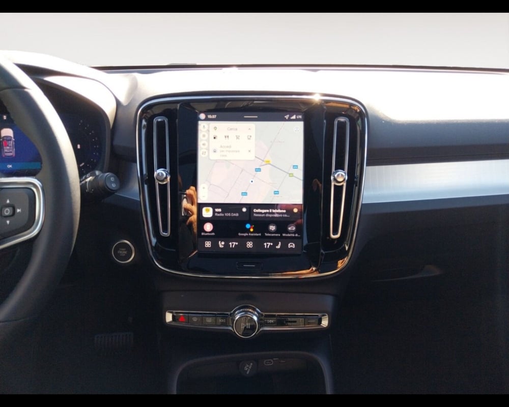 Volvo XC40 nuova a Bologna (12)