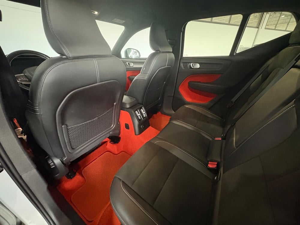 Volvo XC40 usata a Monza e Brianza (15)