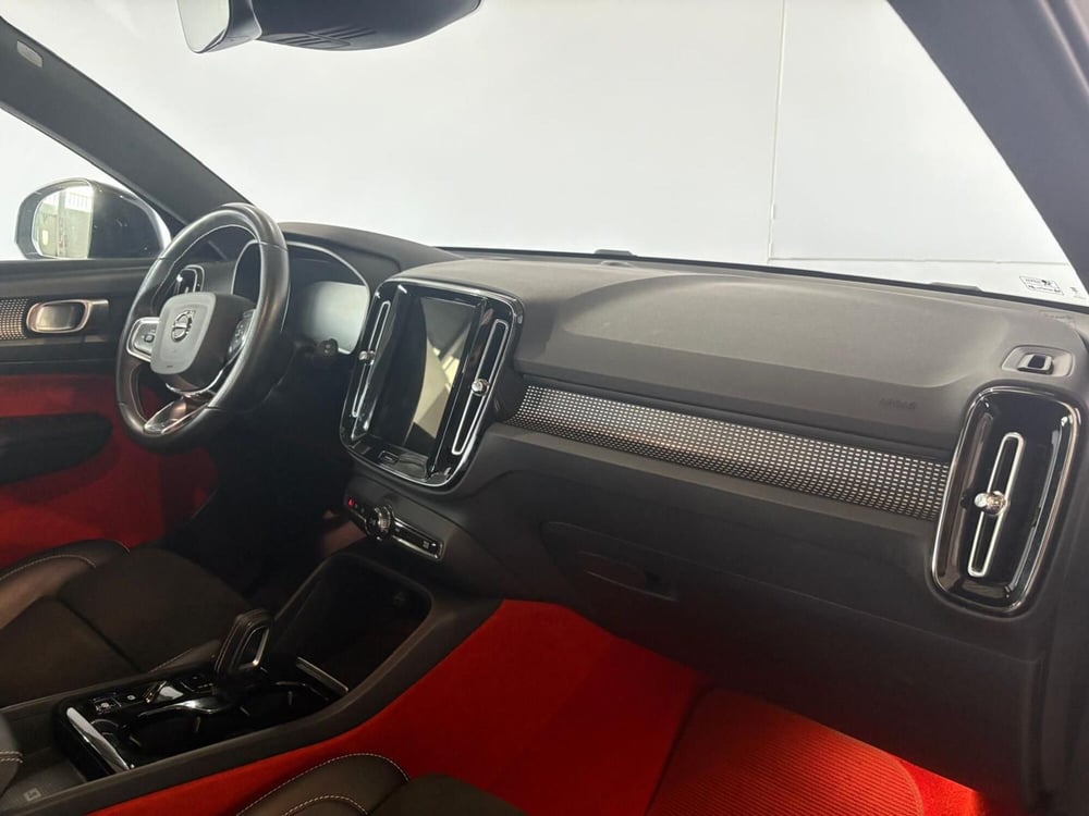Volvo XC40 usata a Monza e Brianza (17)