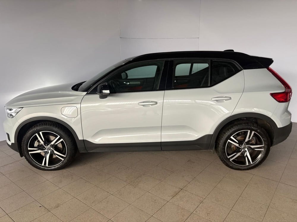 Volvo XC40 usata a Monza e Brianza (3)