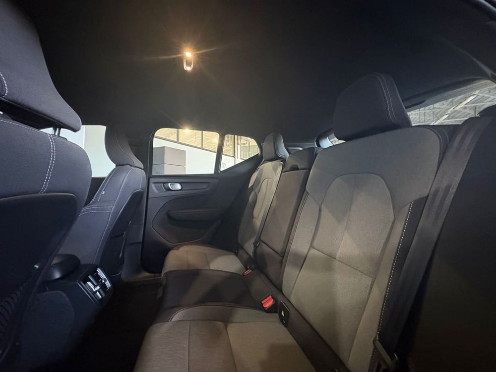 Volvo XC40 usata a Monza e Brianza (14)