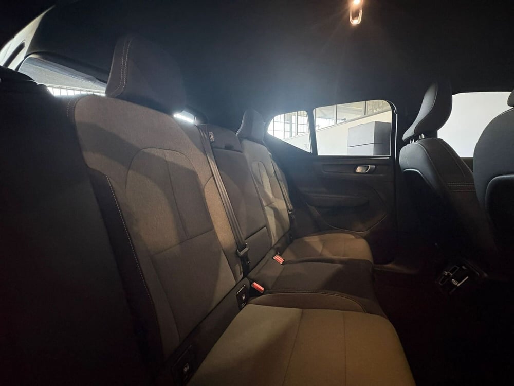 Volvo XC40 usata a Monza e Brianza (16)