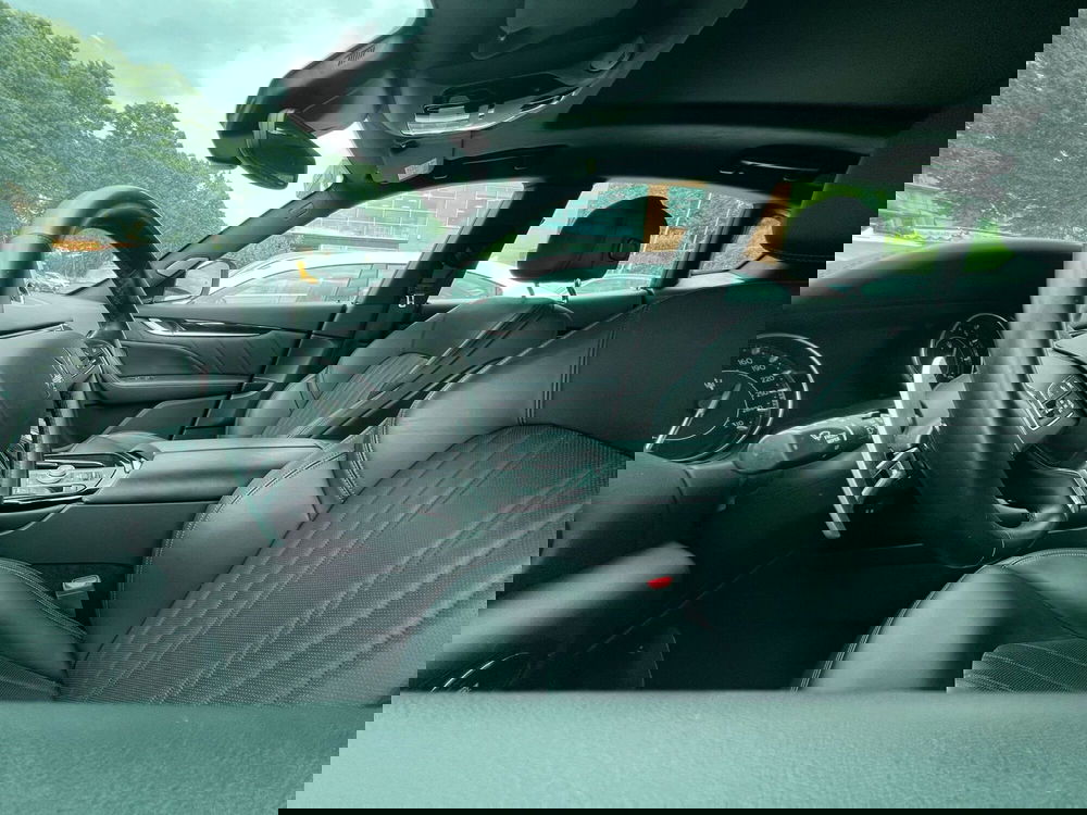 Maserati Levante usata a Salerno (15)