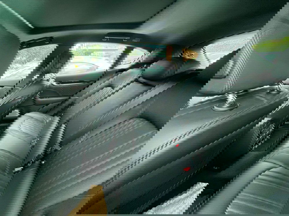 Maserati Levante usata a Salerno (8)