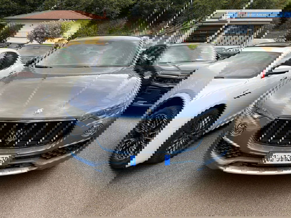 Maserati Levante usata a Salerno (9)