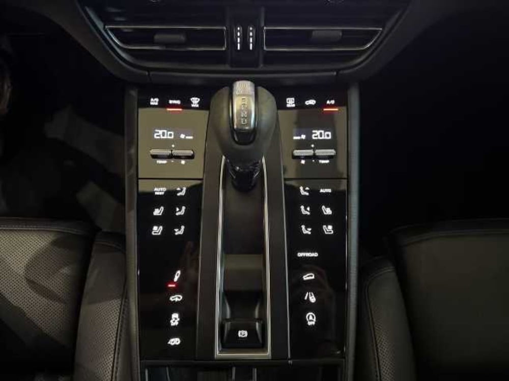 Porsche Macan usata a Firenze (20)