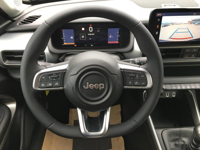 Jeep Avenger nuova a Cuneo (10)