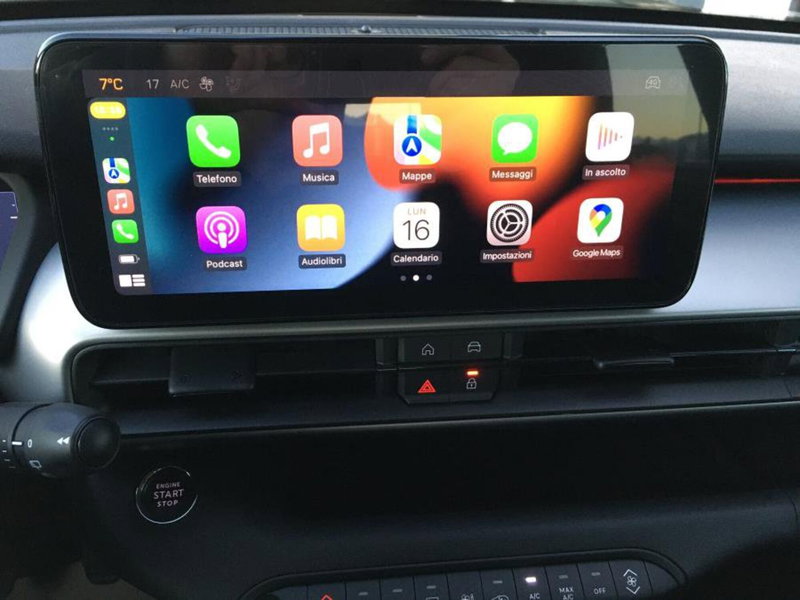 Jeep Avenger nuova a Cuneo (13)