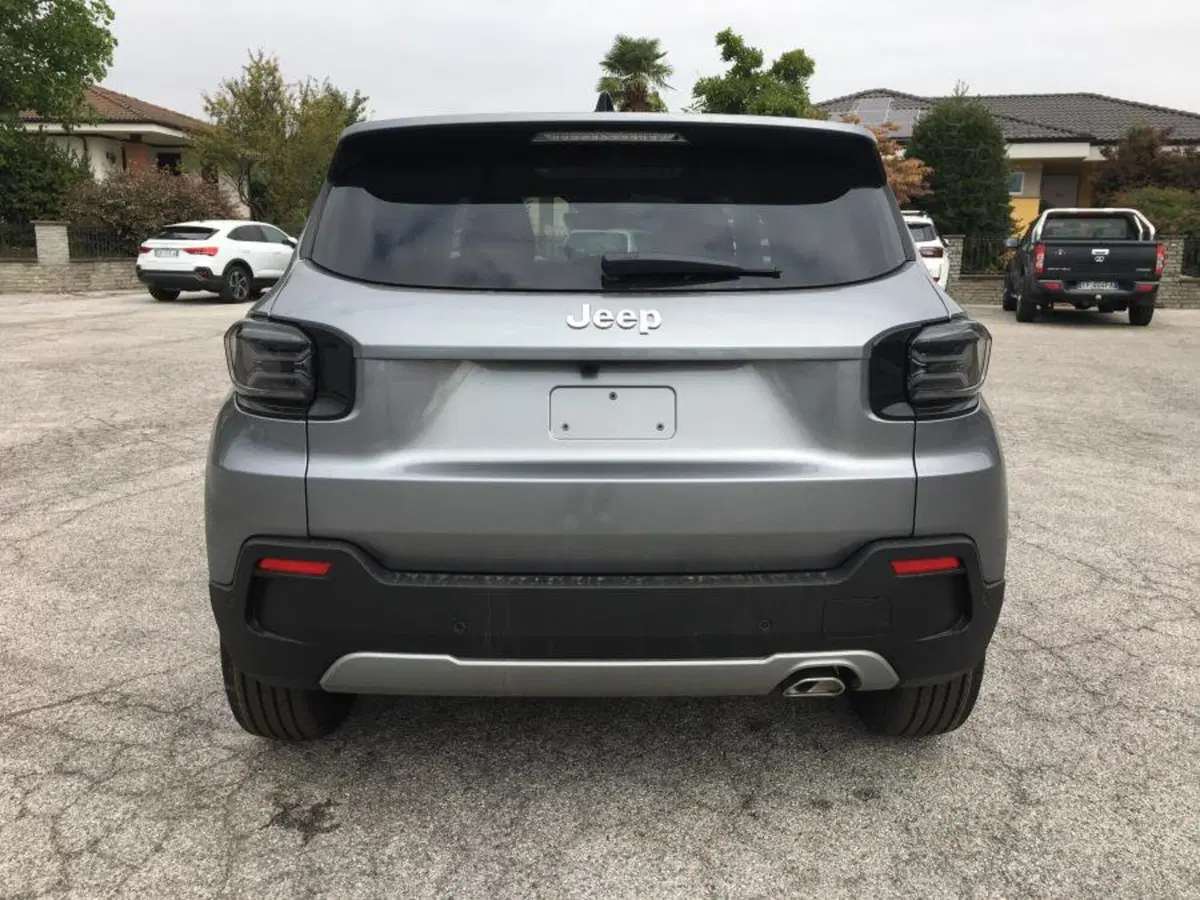 Jeep Avenger nuova a Cuneo (5)