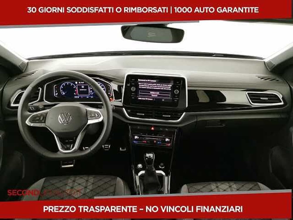 Volkswagen T-Roc nuova a Chieti (8)