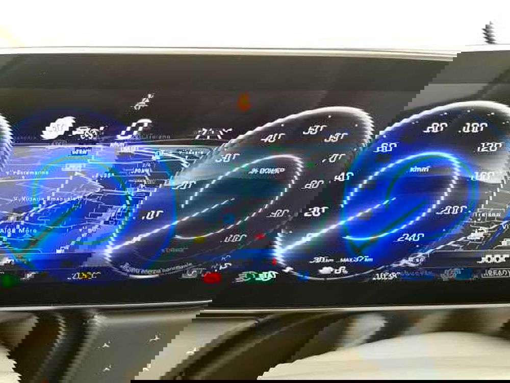 Mercedes-Benz EQE usata a Chieti (12)