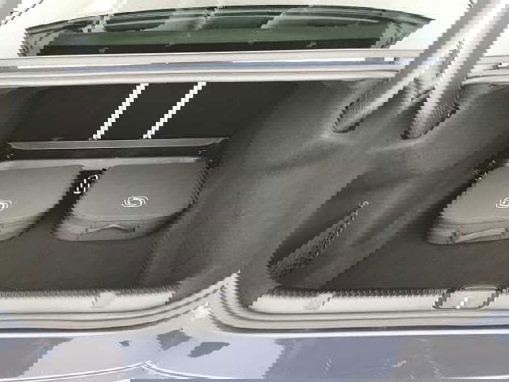 Mercedes-Benz EQE usata a Chieti (7)