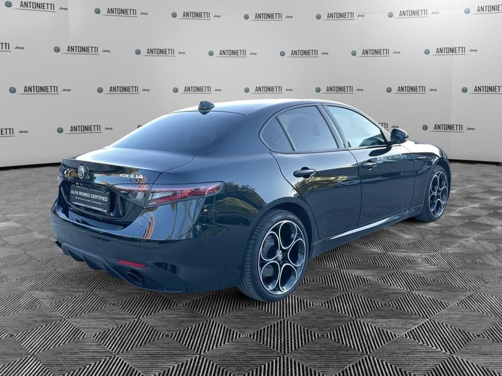 Alfa Romeo Giulia usata a Ancona (5)