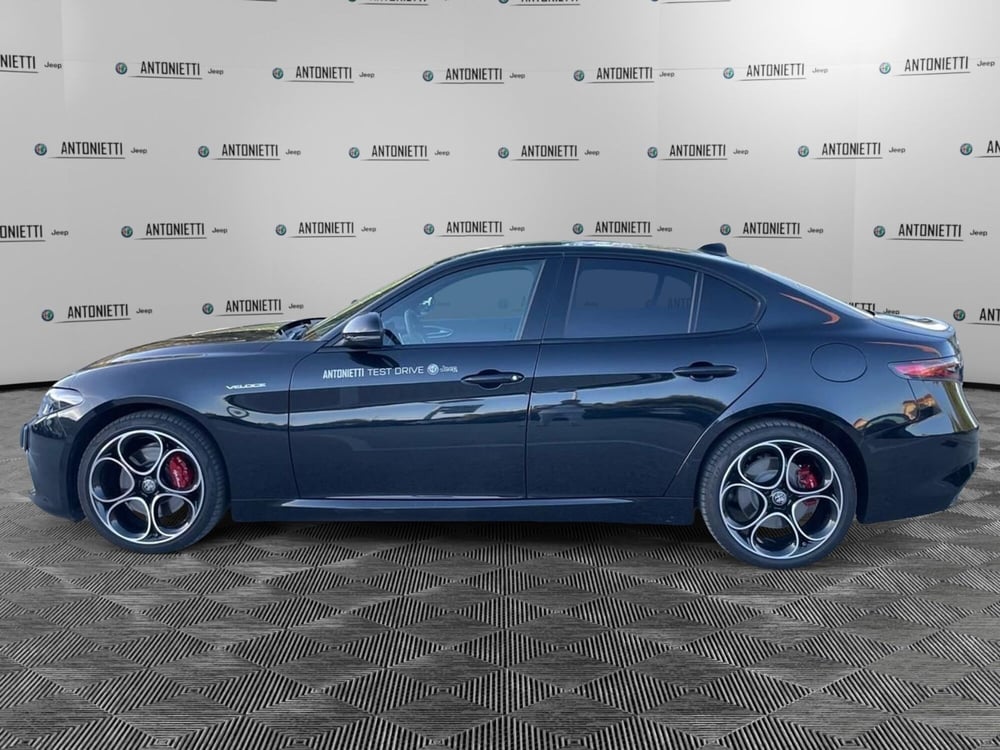 Alfa Romeo Giulia usata a Ancona (8)