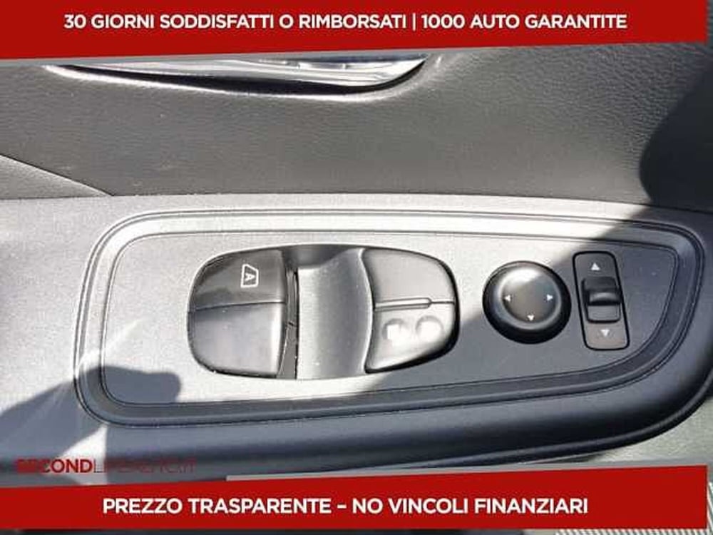 Nissan Micra usata a Chieti (20)