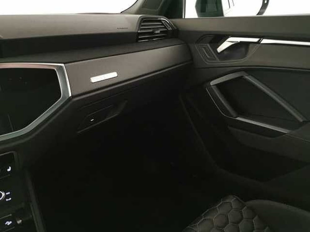 Audi RS Q3 usata a Chieti (15)