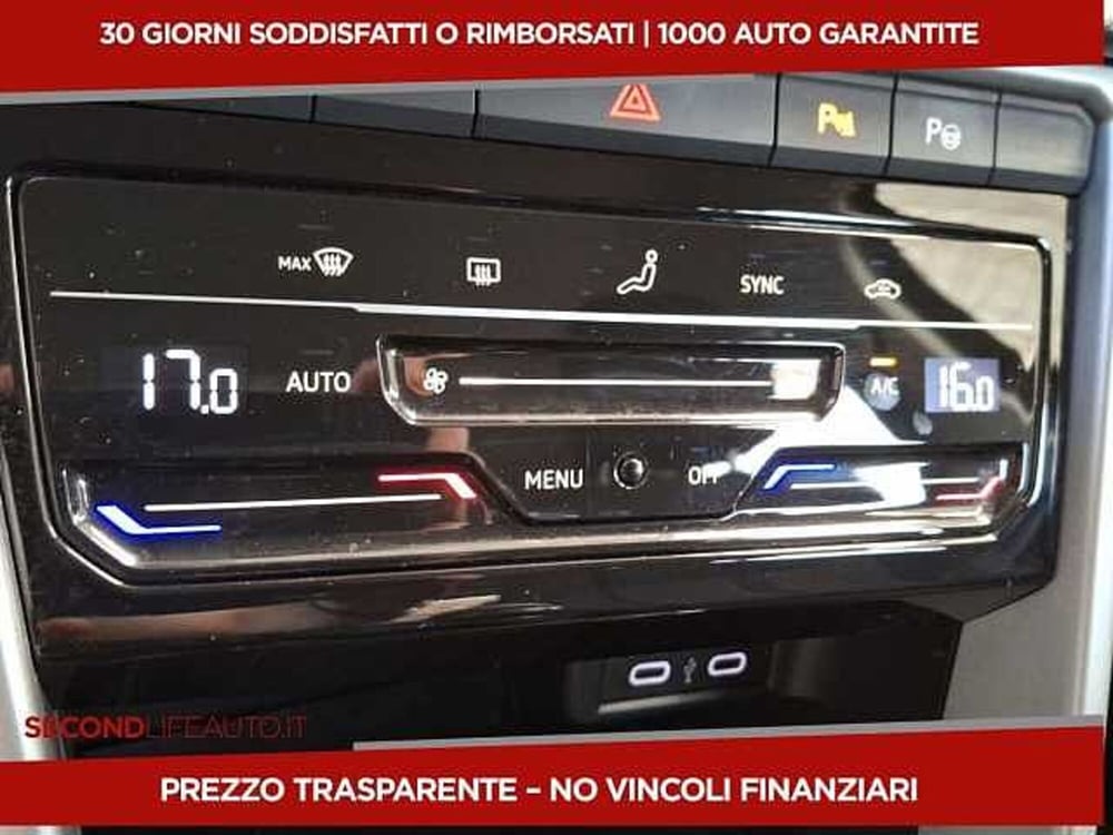 Volkswagen T-Roc usata a Chieti (18)