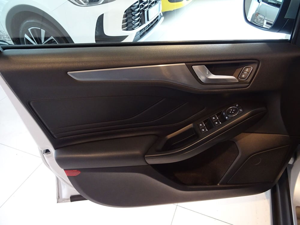 Ford Focus usata a Lucca (8)