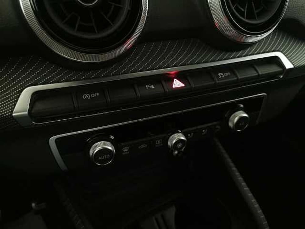 Audi Q2 nuova a Chieti (17)
