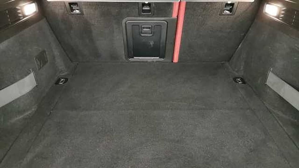 Maserati Levante usata a Chieti (9)