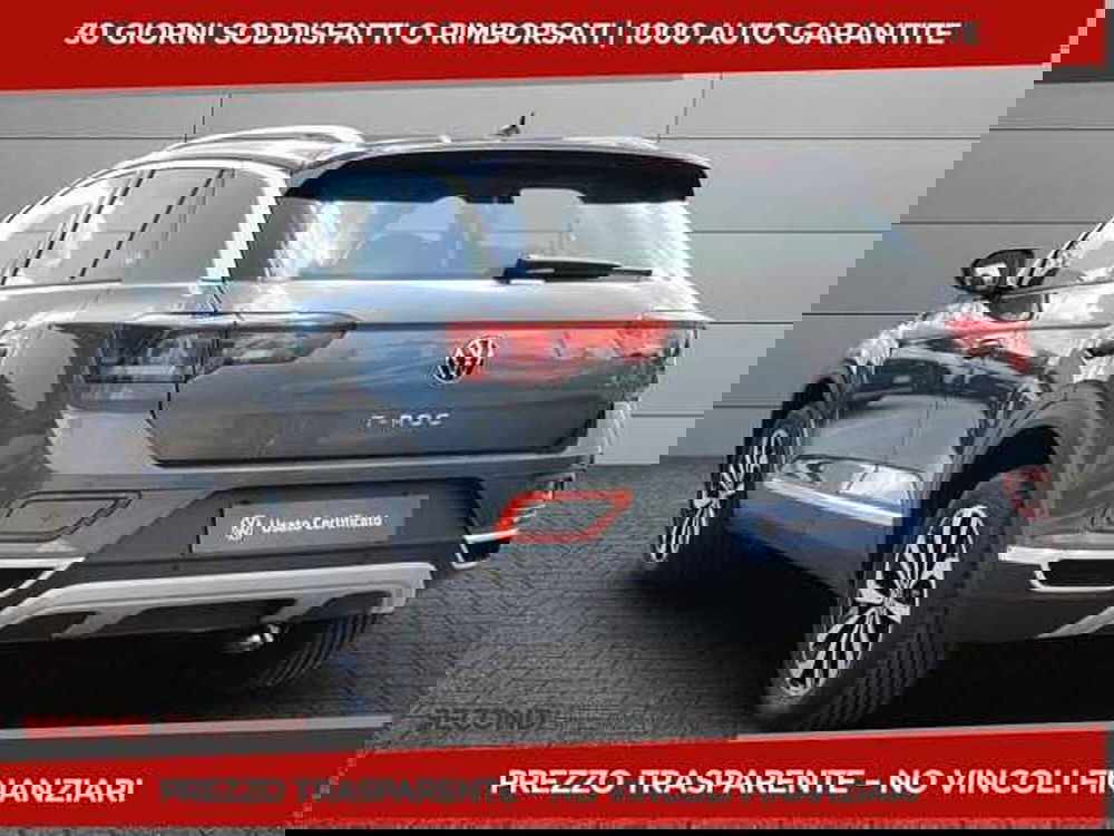 Volkswagen T-Roc nuova a Chieti (7)