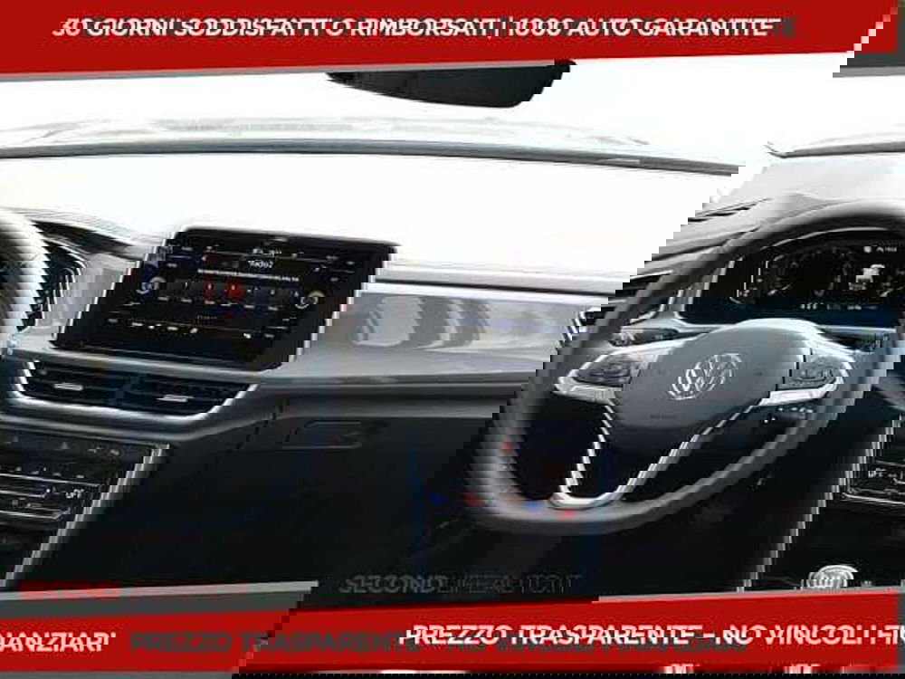 Volkswagen T-Roc nuova a Chieti (8)