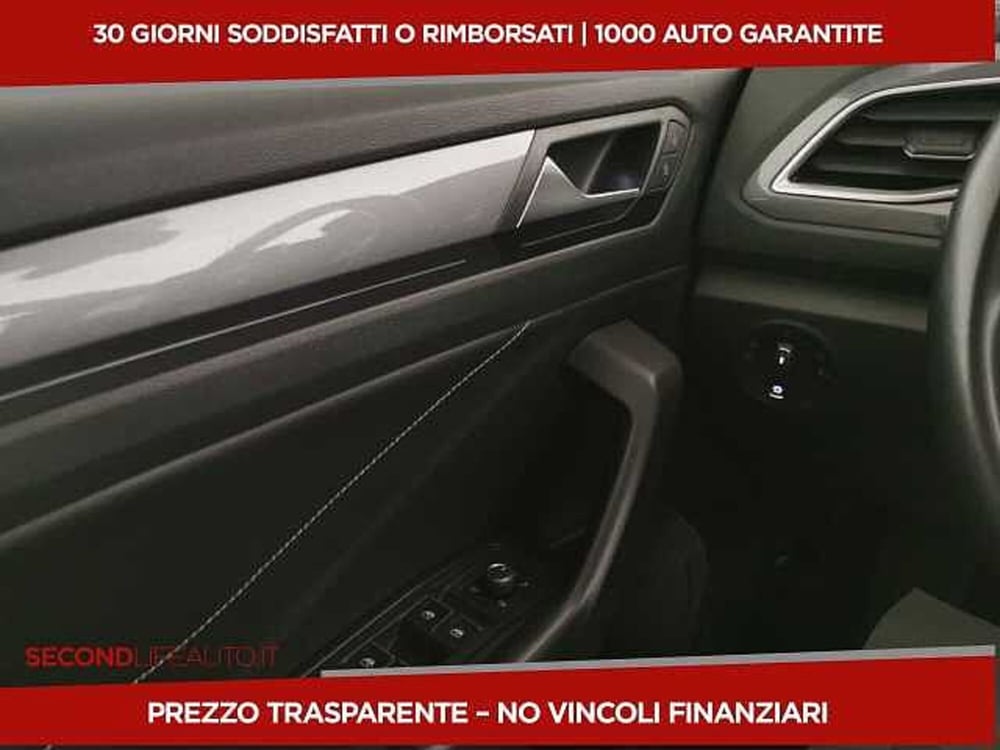 Volkswagen T-Roc usata a Chieti (13)