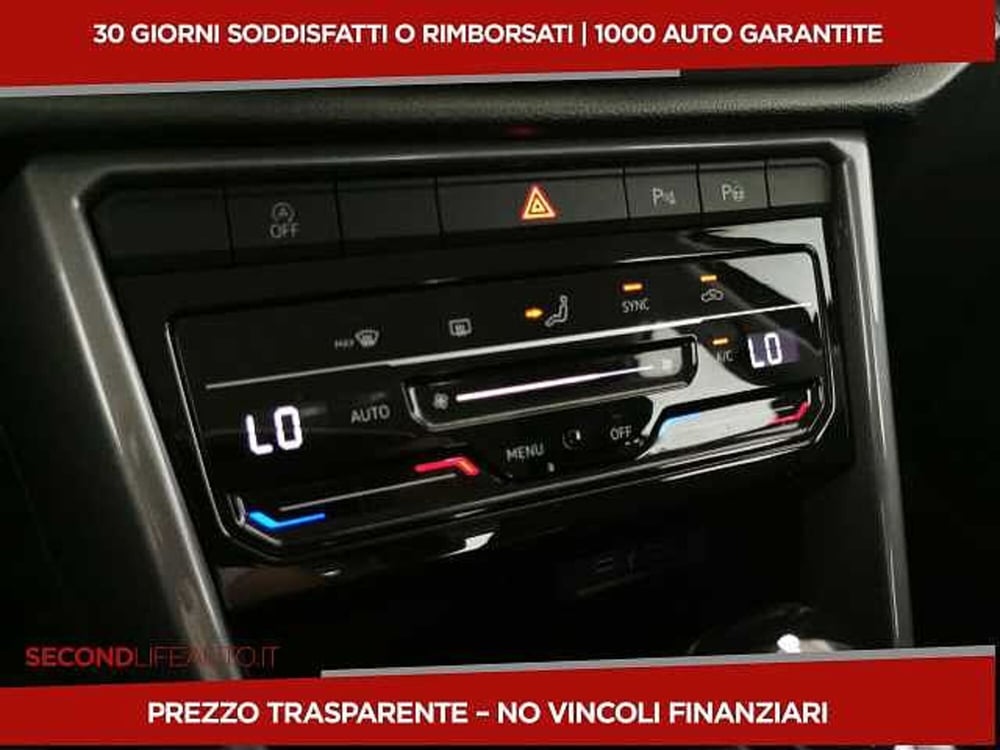 Volkswagen T-Roc usata a Chieti (18)