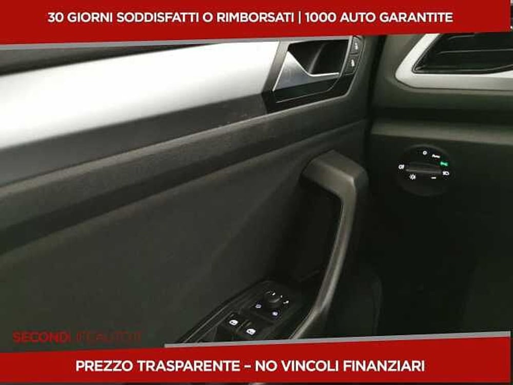 Volkswagen T-Roc usata a Chieti (17)