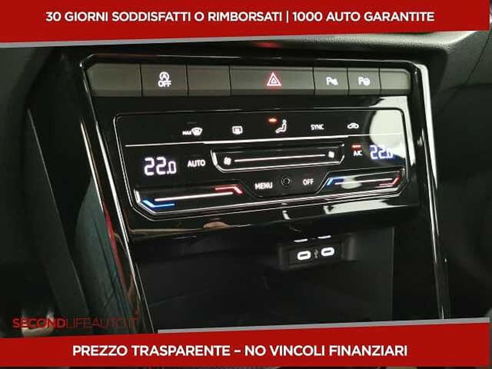 Volkswagen T-Roc usata a Chieti (15)