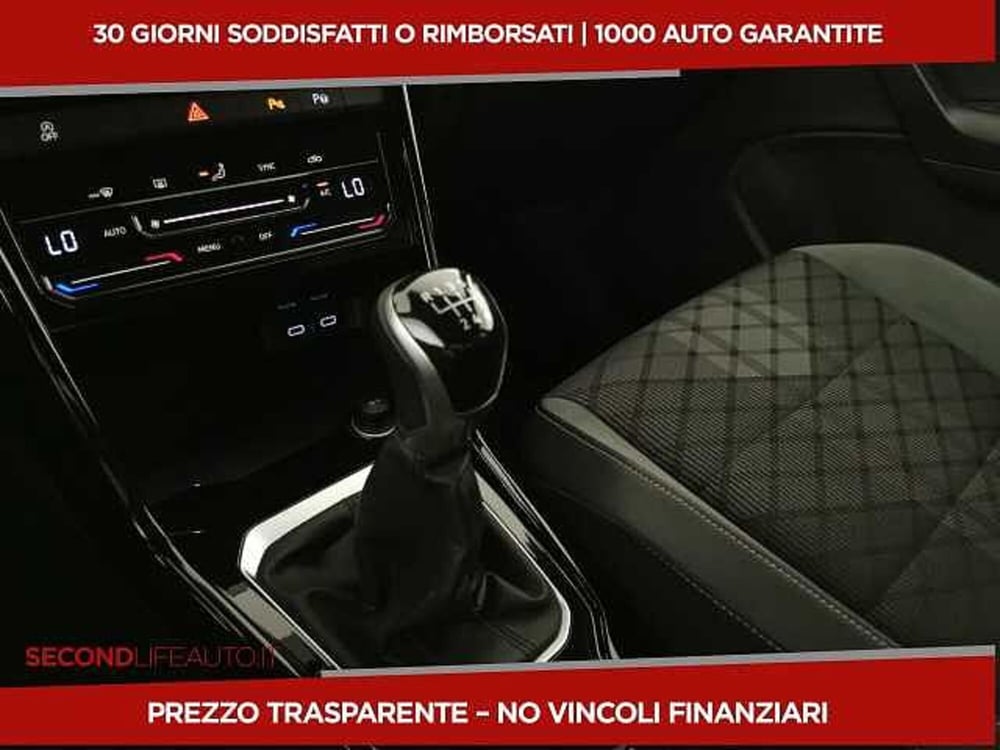 Volkswagen T-Roc usata a Chieti (19)
