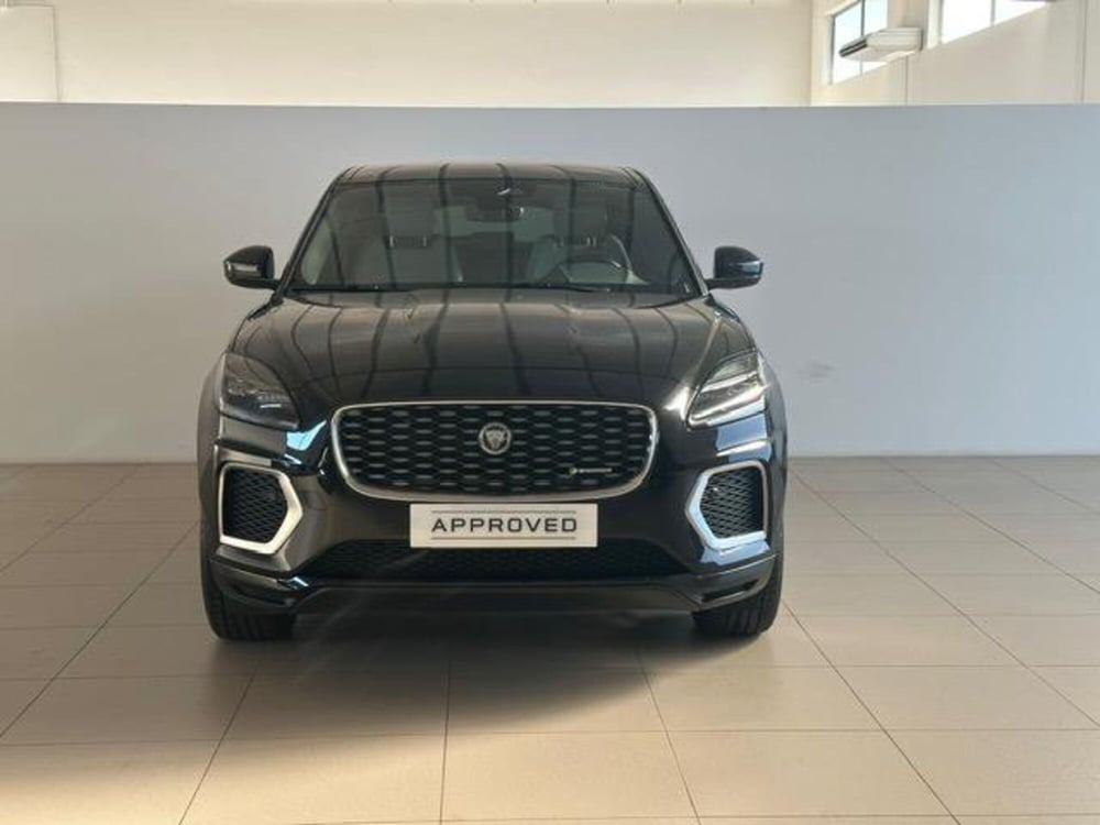 Jaguar E-Pace usata a Venezia (2)