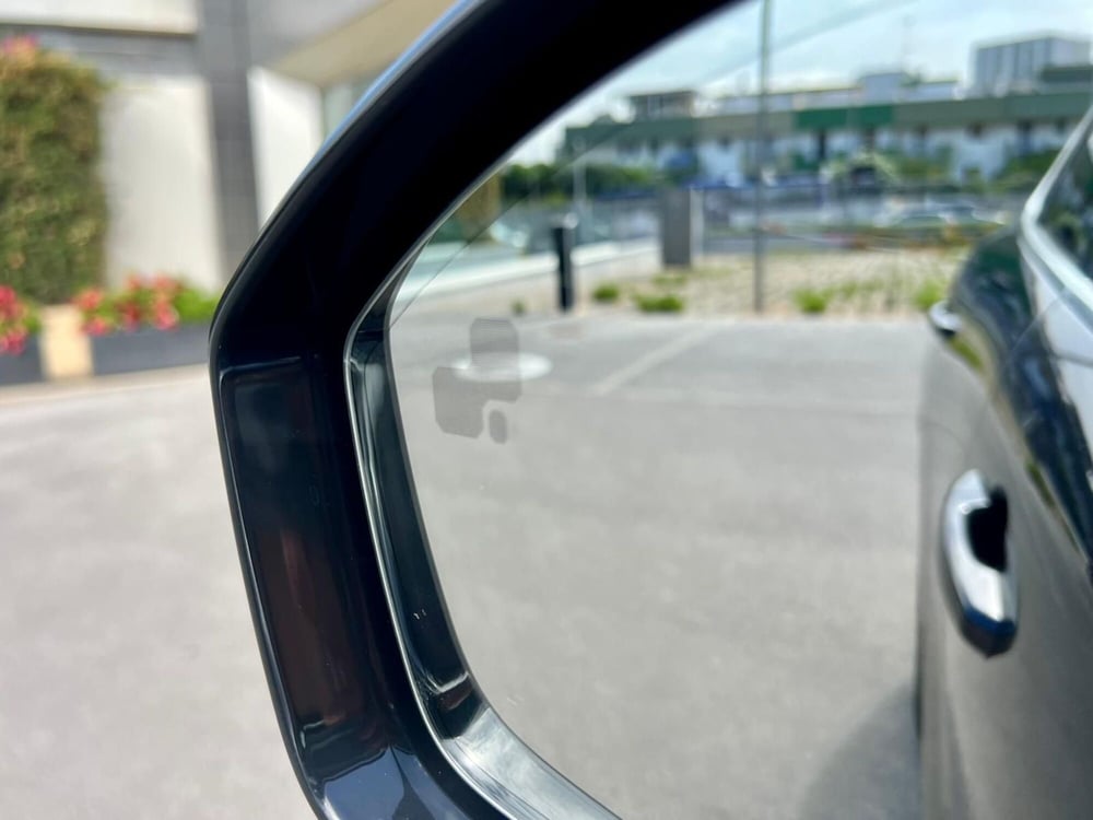 Jaguar F-Pace usata a Bari (11)