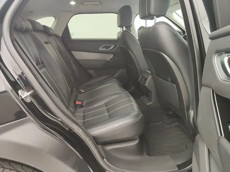 Land Rover Range Rover Velar usata a Ragusa (11)