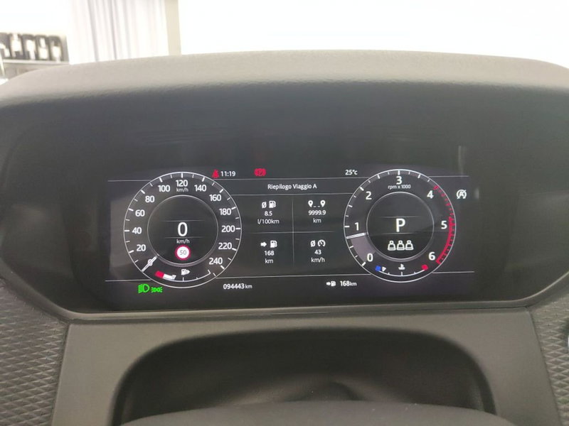 Land Rover Range Rover Velar usata a Ragusa (14)