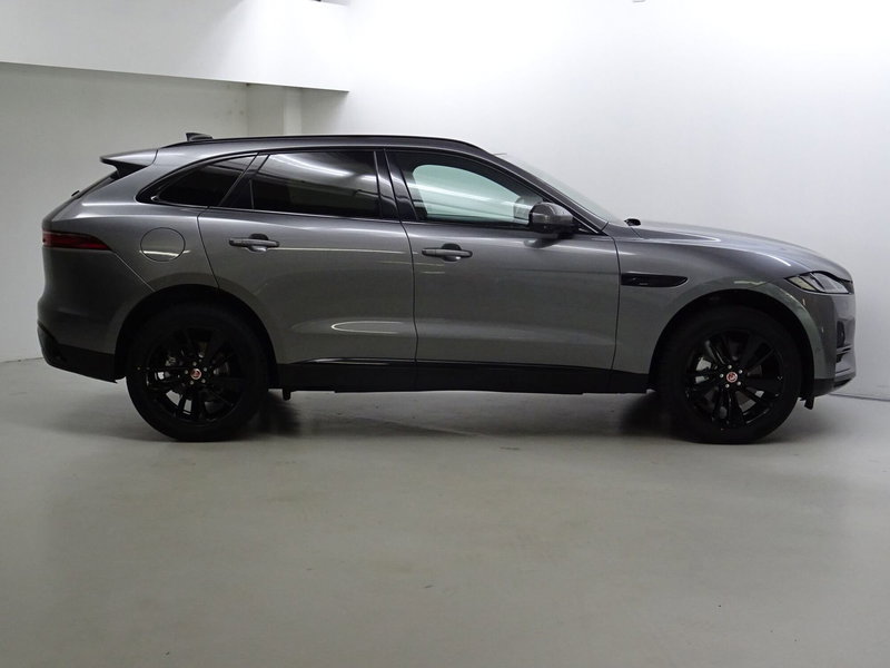 Jaguar F-Pace usata a Como (6)
