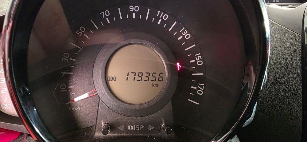 Toyota Aygo usata a Messina (9)