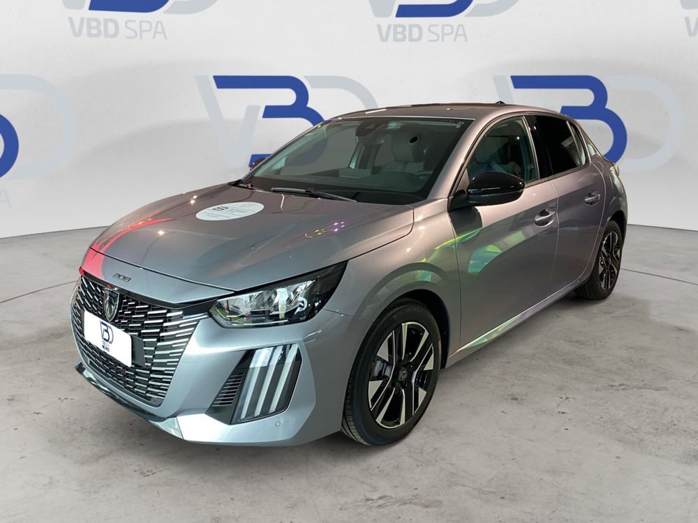 Peugeot 208 nuova a Milano